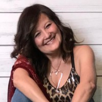 Deanne R.