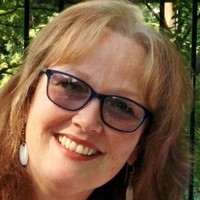Lesley Anderson