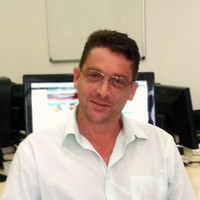 Carlos Souza