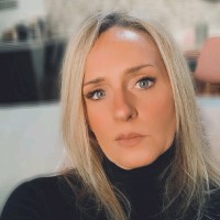 Celine Leger