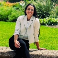 Lucia Solis