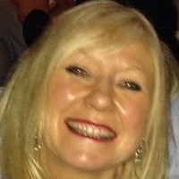 Lesley Nelson