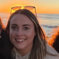 Lauren Backhaus, Licsw