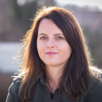 Claudia Lenz