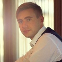 Денис Махненко