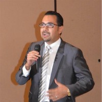 Carlos Navas Larreategui