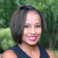 Tracy Thomas-Roberts