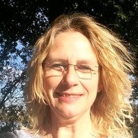 Annette Van Loo