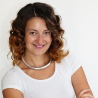 Dominika Kmeťová