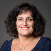 Lisa Barrett