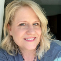Jaci Gramman, IIDA