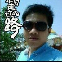 李金伟