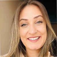 Thais Camargo Santos