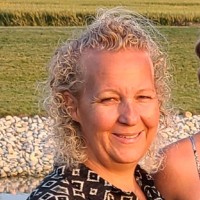 Randi Hogg