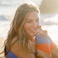 Stephanie Booth