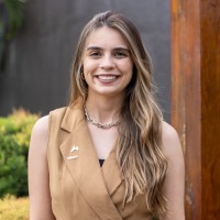 Valéria Auzani Trombini