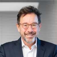 Claudio Feser