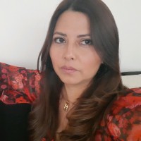 Gabriela Flores
