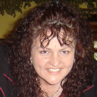 Sandra Darrington