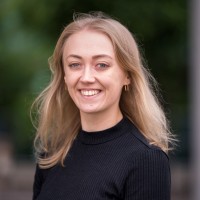 Laura Ellis