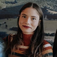 Aline Bastos