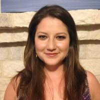 Amanda Sandroussi, Pmp