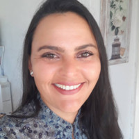 Caroline de Souza Flores