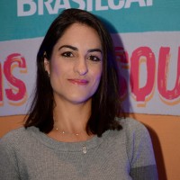 Paula De Castro