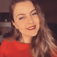 Zoe Lindquist, Ba