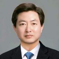 Young Jin (Eugene) Bae