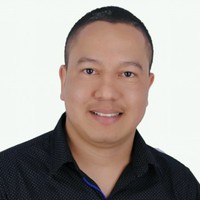 Hollmang Saltarin Viloria