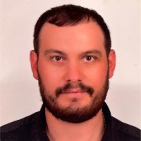 Ulaş Enis Usanmaz
