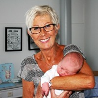 Shirley Holtov