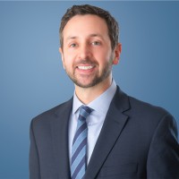 Jonathan Earle, Cfa
