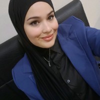 Amina Bouazza