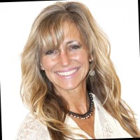 Vicki Hake