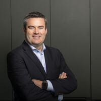 Simon Collins