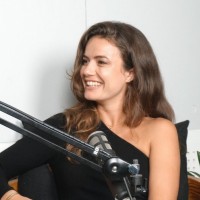 Isabelle van der Tuin