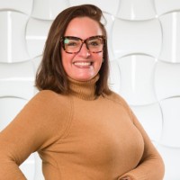 Elaine Búlio
