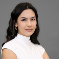 Larissa Nakadate