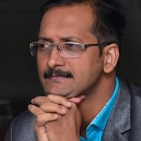 Dr Devendran A