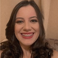 Livia Carvalho