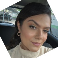 Maria Clara Oliveira