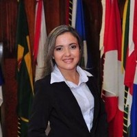 TAMIRES AVELINO