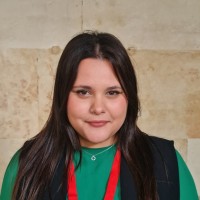 Claudia Martín