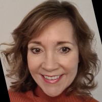 Jayne Ellis
