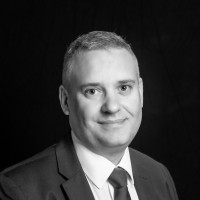 Paul Holmes