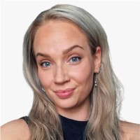 📣 Iina Yrjänä