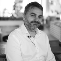 .Oscar Serret