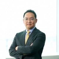 Sang Woo Kim